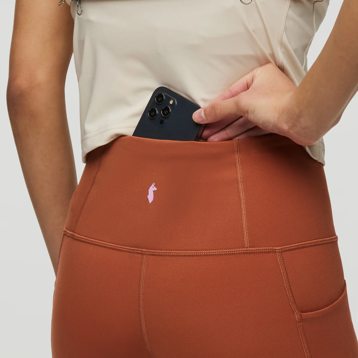 Muevo Tight - Women's - Image 8